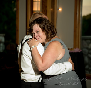 Alyssa & Tyler at Moose Ridge Golf Course South Lyon MI wedding photography