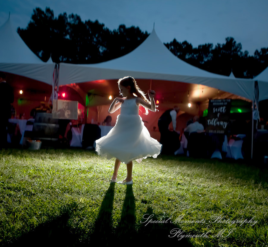 Tiffany & Scott at Camp Agawam Lake Orion MI wedding photography