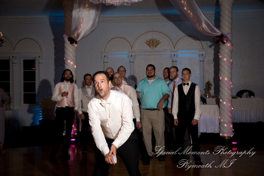 Heidi & Doug at Blossom Heath St. Clair Shores MI wedding photography