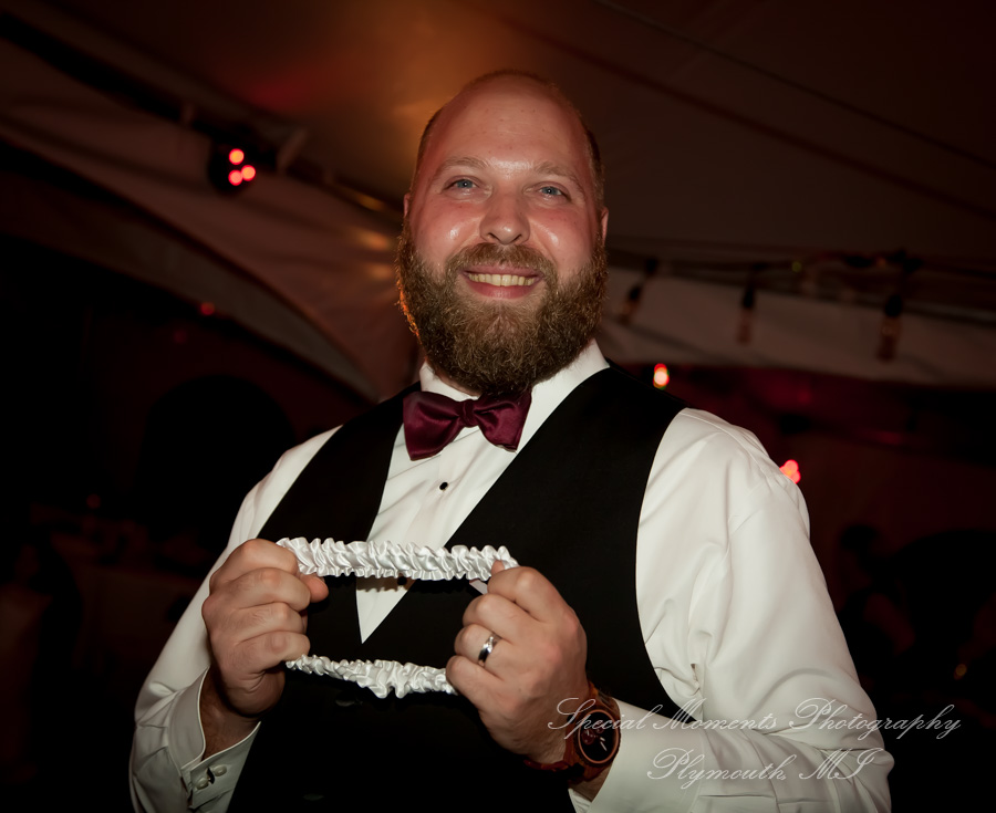 Tiffany & Scott at Camp Agawam Lake Orion MI wedding photography