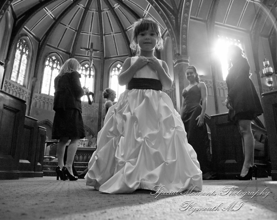 Christopher & Lisa at St. Ambrose Catholic Grosse Pointe Farms MI wedding photography