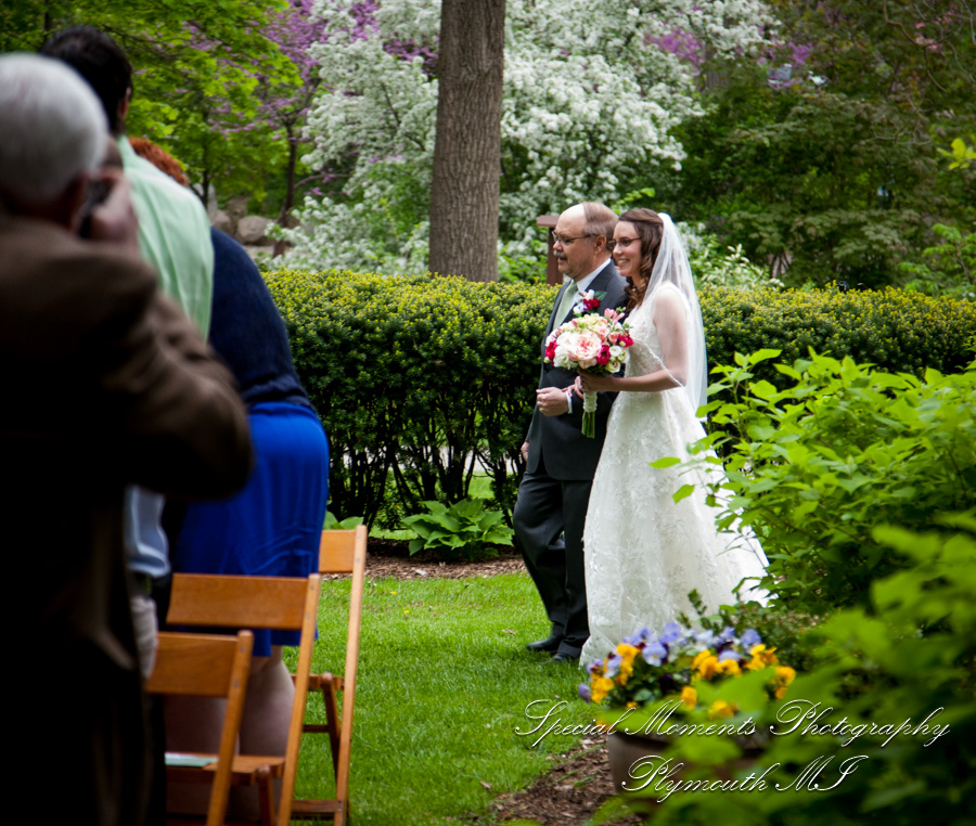 Lindsey & Matt at Mill Race Northville MI wedding photography