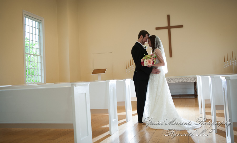 Lindsey & Matt at Mill Race Northville MI wedding photography