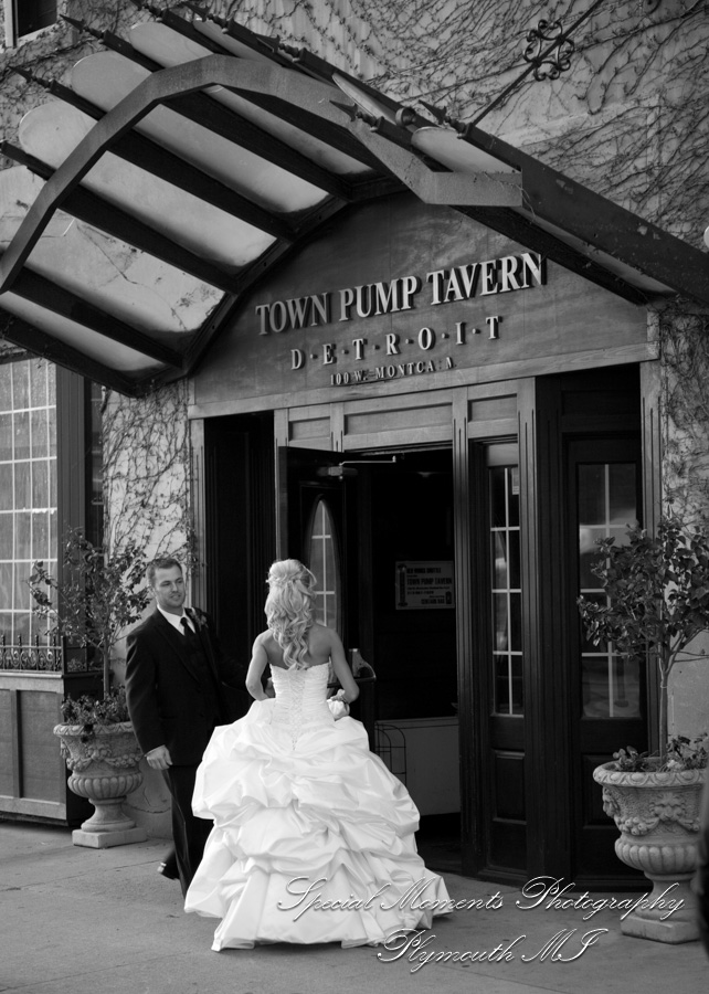 Christopher & Lisa at St. Ambrose Catholic Grosse Pointe Farms MI wedding photography