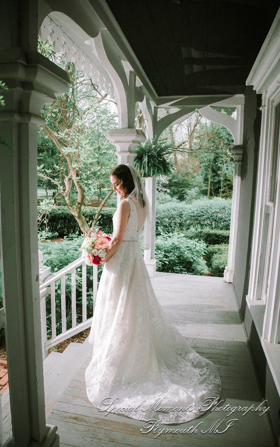 Lindsey & Matt at Mill Race Northville MI wedding photography