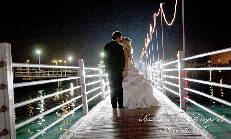 Christopher & Lisa at Roostertail Detroit MI wedding photograph