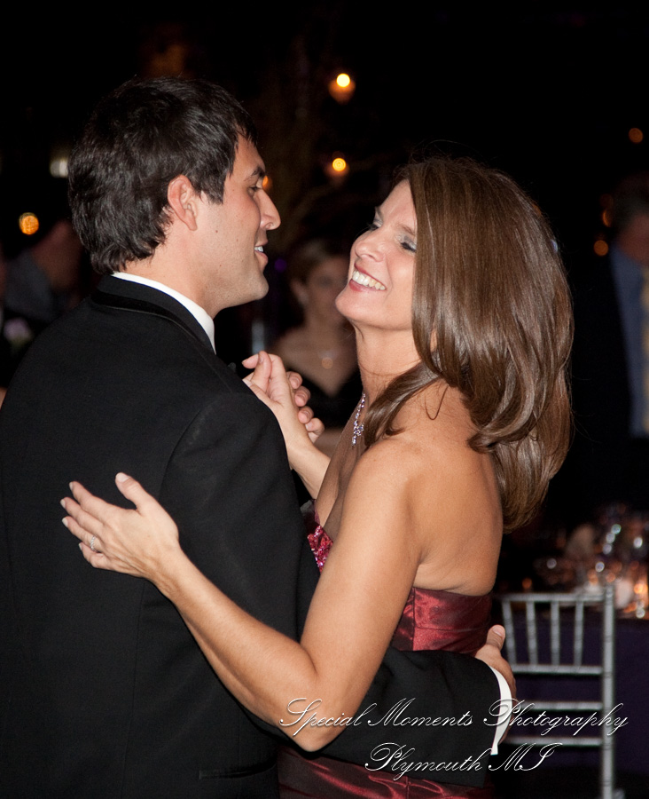 Christopher & Lisa at Roostertail Detroit MI wedding photograph