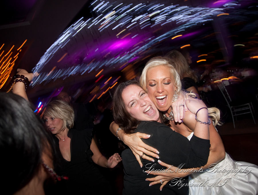 Christopher & Lisa at Roostertail Detroit MI wedding photograph