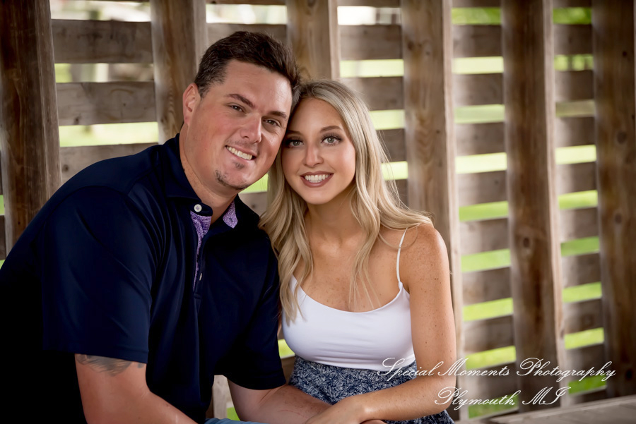 Lindsey & Mike at Kensington Park Milford MI engagement photography