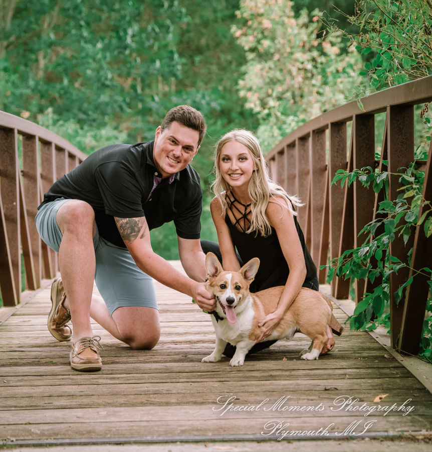 Lindsey & Mike at Kensington Park Milford MI engagement photography