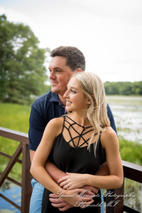 Lindsey & Mike at Kensington Park Milford MI engagement photography