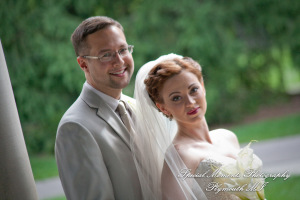 Deanna Sue at Lellis Inn Auburn Hills MI wedding photography