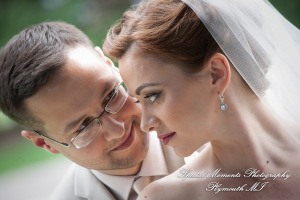 Deanna Sue at Lellis Inn Auburn Hills MI wedding photography