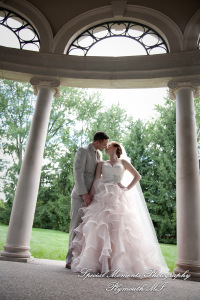 Deanna Sue at Lellis Inn Auburn Hills MI wedding photography