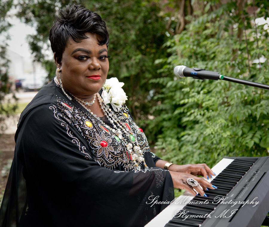 Angenette & Leroy at MSU Horticulture Garden East Lansing MI wedding photography