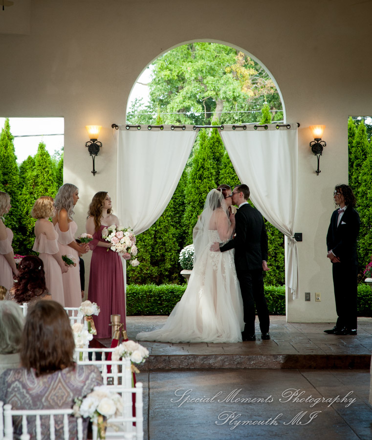 Crystal Gardens Howell Open Air Chapel MI wedding photograph