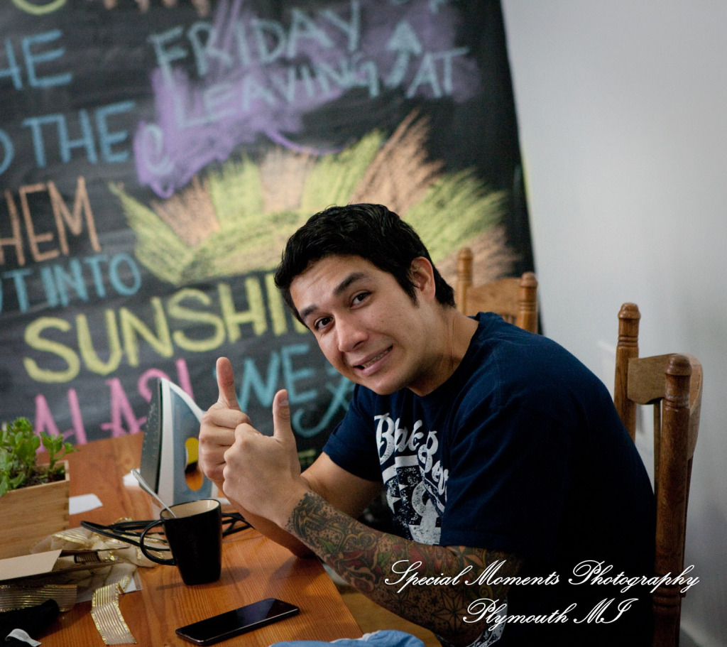 Rebecka & Clinton at a Bed & Breakfast Detroit MI wedding photograph