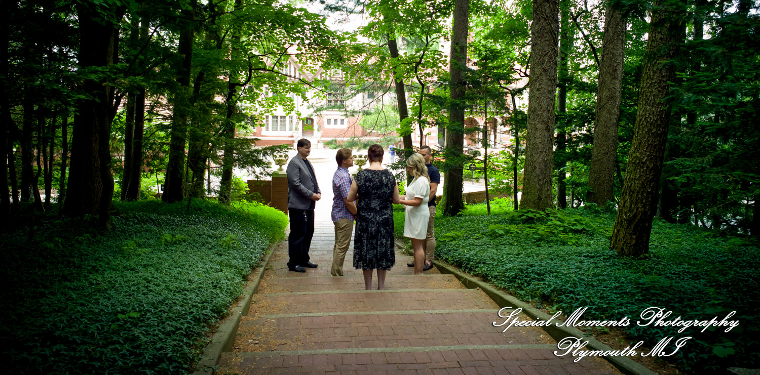 Jaclyne & Rob at Cranbrook House & Gardens Bloomfield Hills MI wedding photograph