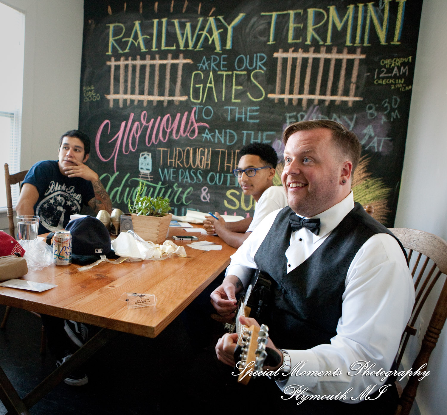 Rebecka & Clinton at a Bed & Breakfast Detroit MI wedding photograph