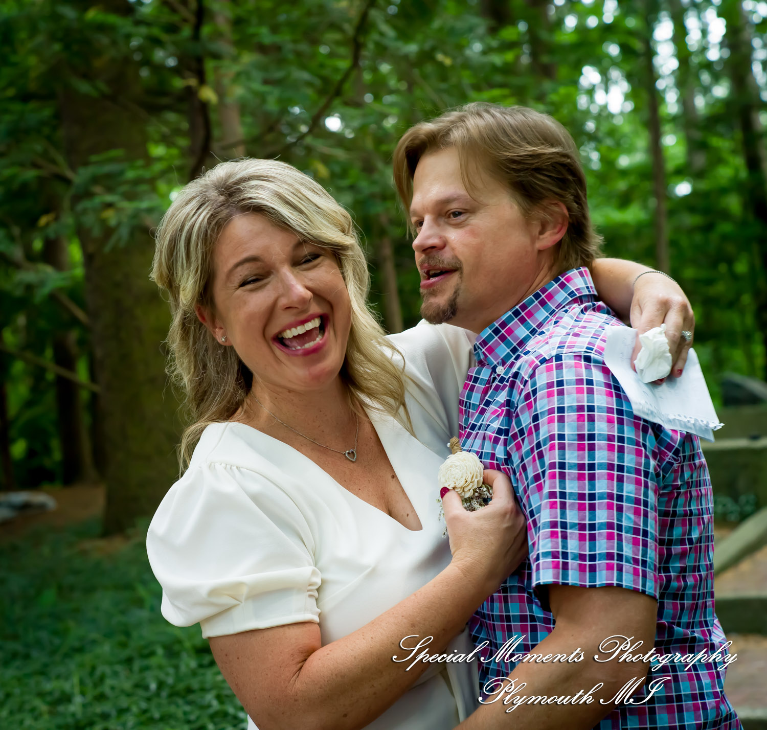 Jaclyne & Rob at Cranbrook House & Gardens Bloomfield Hills MI wedding photograph