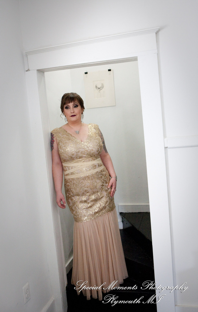 Rebecka & Clinton at a Bed & Breakfast Detroit MI wedding photograph