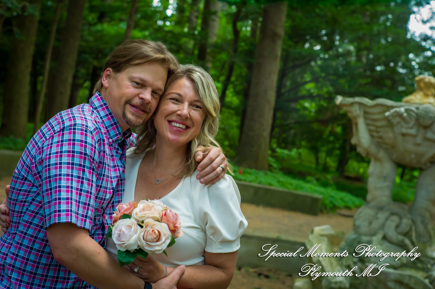 Jaclyne & Rob at Cranbrook House & Gardens Bloomfield Hills MI wedding photograph