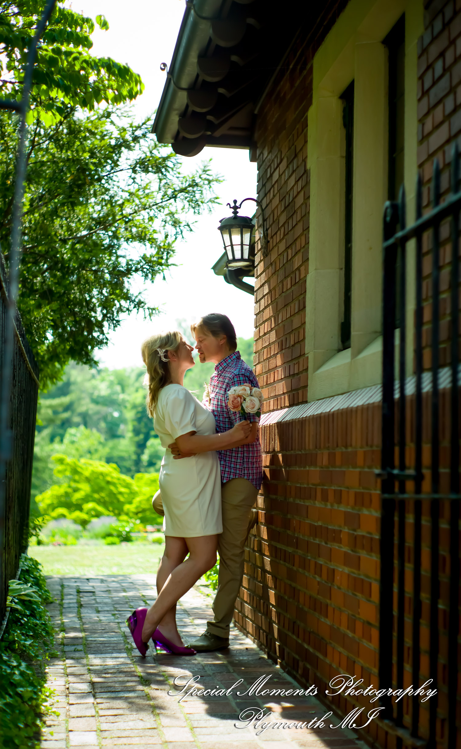 Jaclyne & Rob at Cranbrook House & Gardens Bloomfield Hills MI wedding photograph