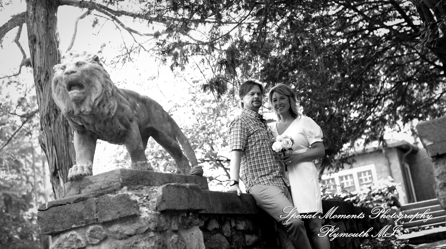 Jaclyne & Rob at Cranbrook House & Gardens Bloomfield Hills MI wedding photograph