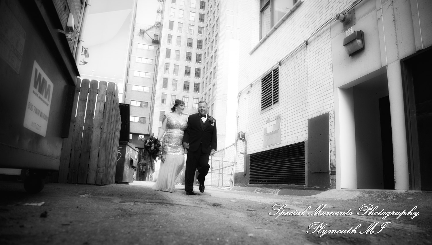 Rebecka & Clinton at Cliff Bells Detroit MI wedding photograph