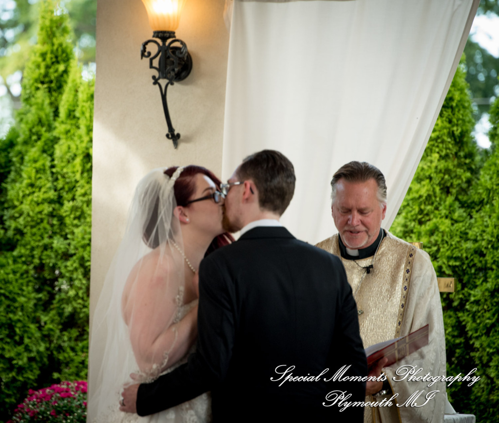 Stephanie & Tristan at Crystal Gardens Howell MI wedding photography