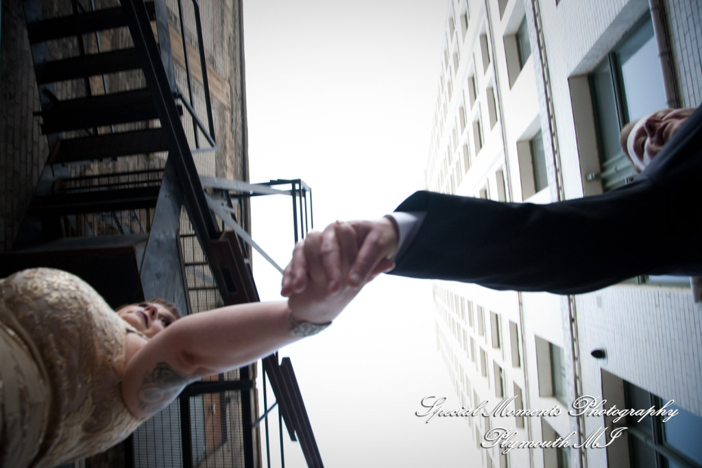 Rebecka & Clinton at Cliff Bells Detroit MI wedding photograph