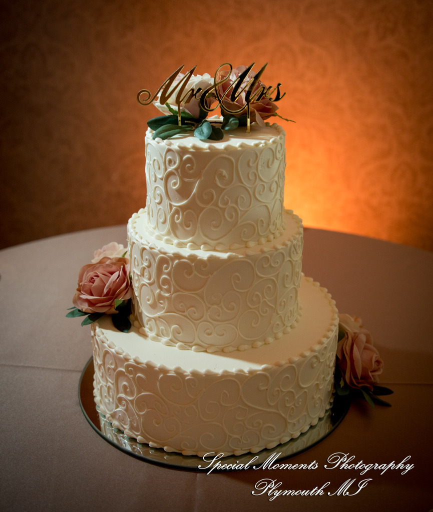 Stephanie & Tristan at Crystal Gardens Howell MI wedding photography