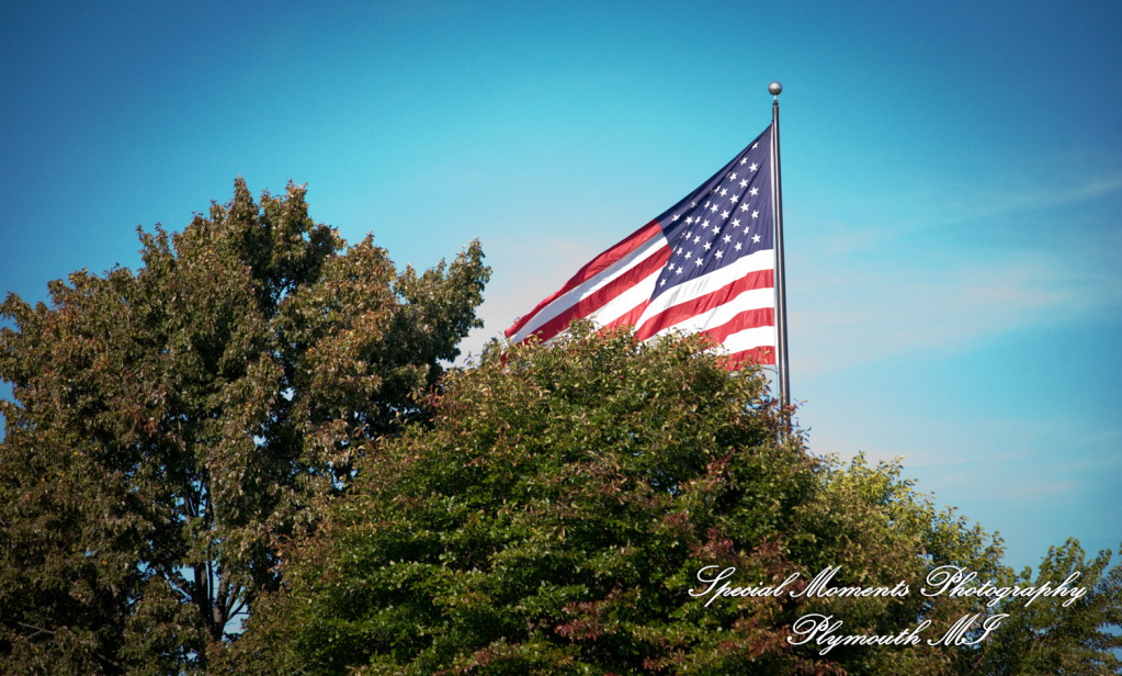 Rebecka & Clinton at Grosse Pointe War Memorial Grosse Pointe Farms MI wedding photograph
