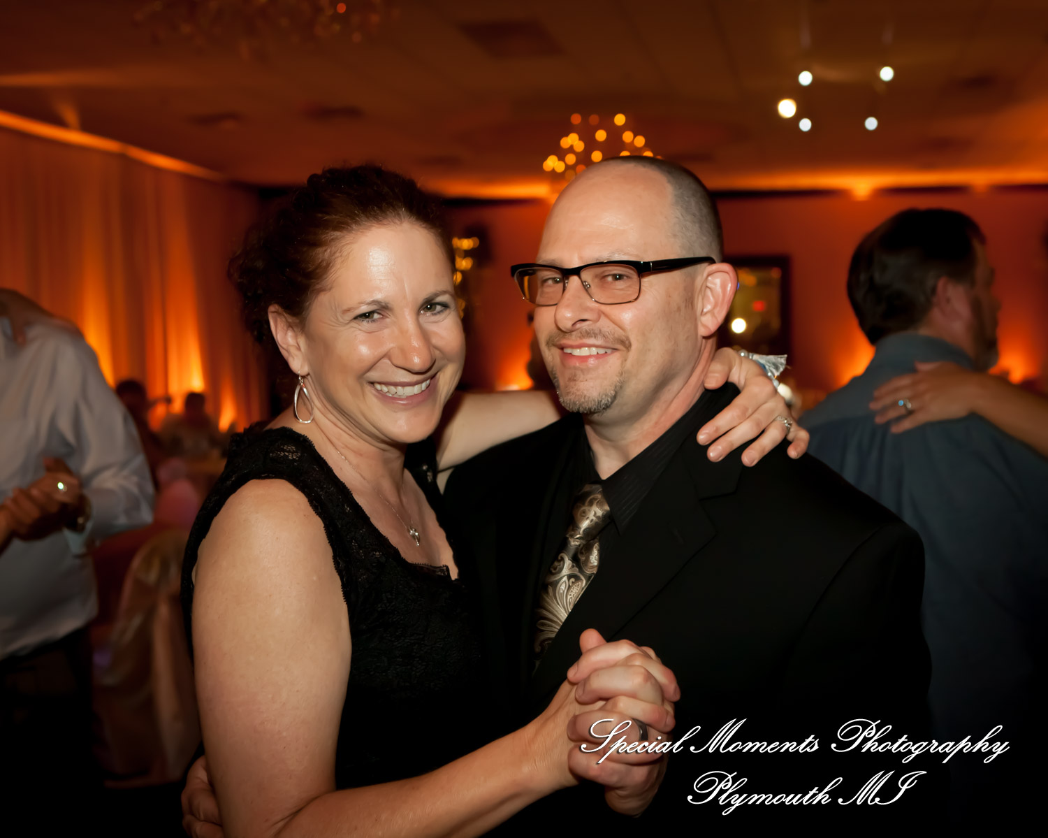 Stephanie & Tristan at Crystal Gardens Howell MI wedding photography