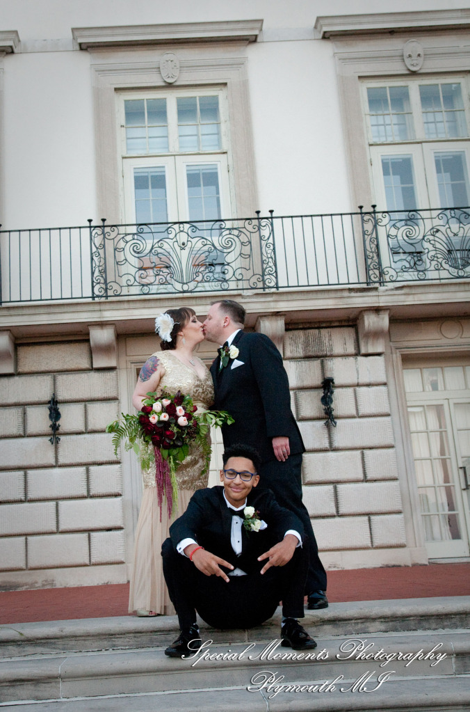 Rebecka & Clinton at Grosse Pointe War Memorial Grosse Pointe Farms MI wedding photograph