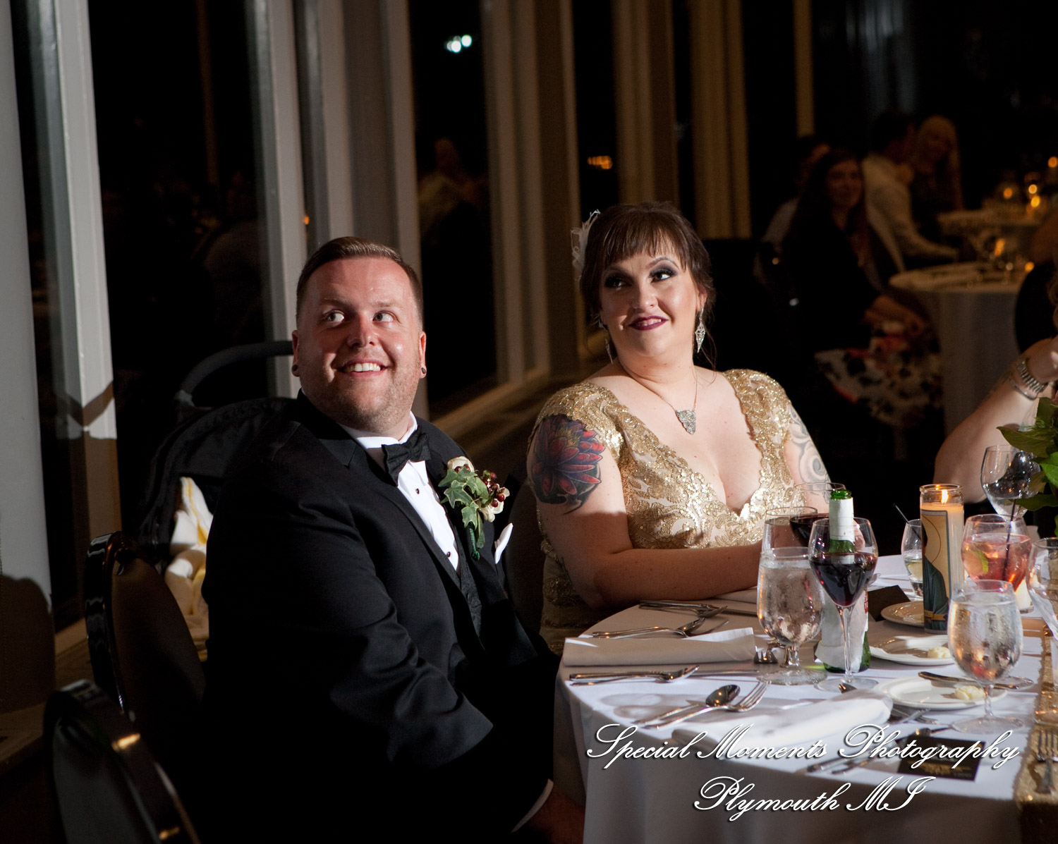 Rebecka & Clinton at Grosse Pointe War Memorial Grosse Pointe Farms MI wedding photograph