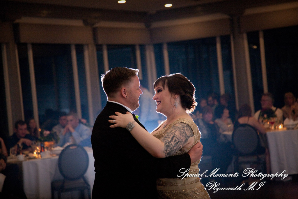 Rebecka & Clinton at Grosse Pointe War Memorial Grosse Pointe Farms MI wedding photograph