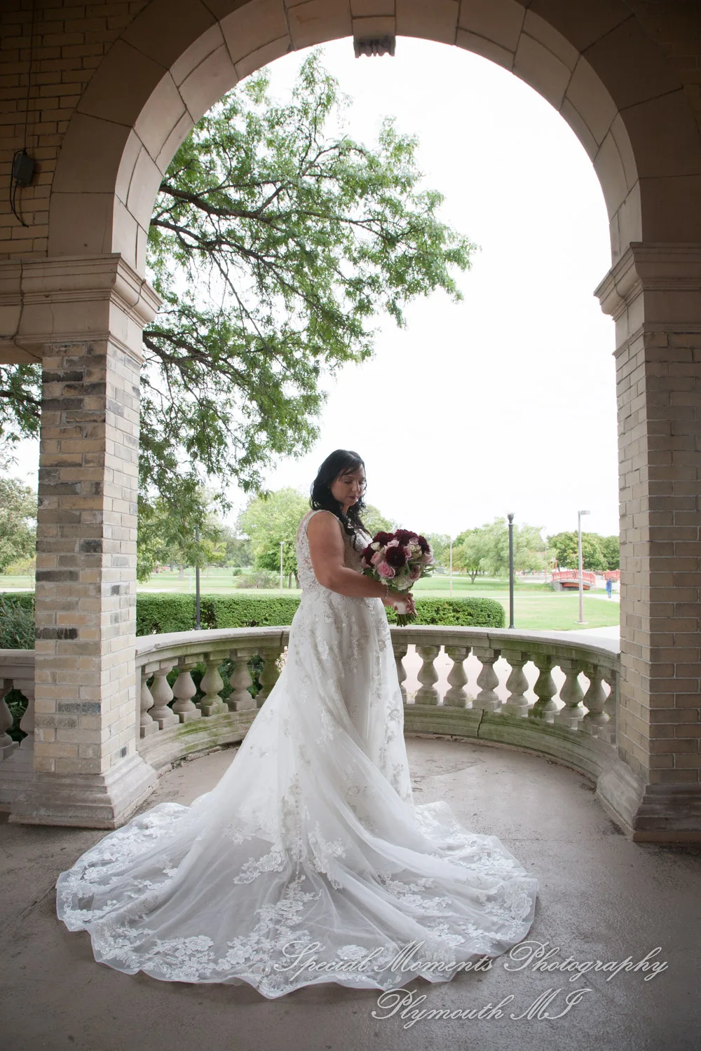 Belle Isle Casino Detroit MI wedding photograph