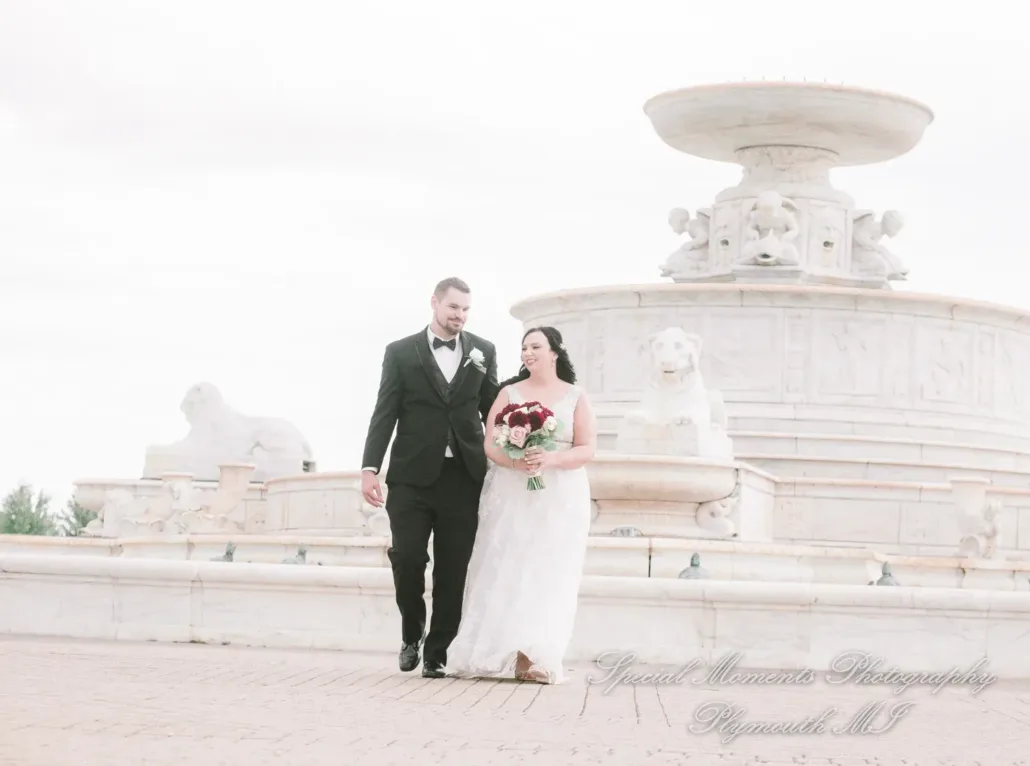Belle Isle Casino Detroit MI wedding photograph
