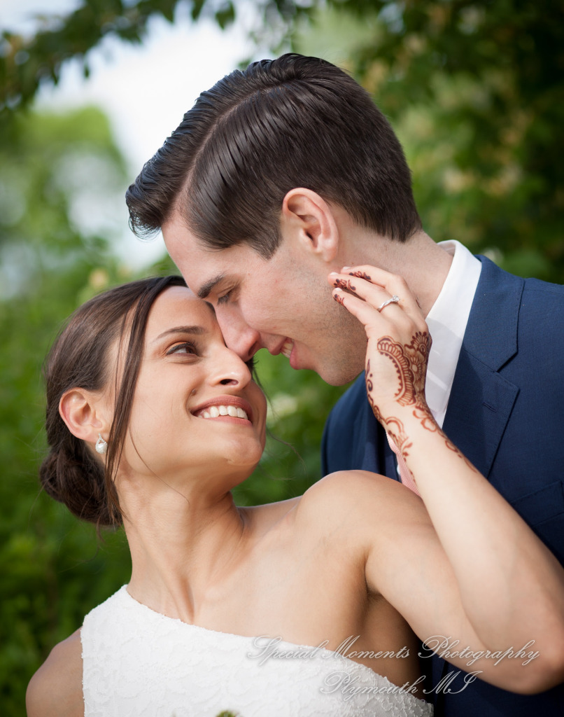 Alisha & Jacob at Plymouth Township Park Plymouth MI wedding photography