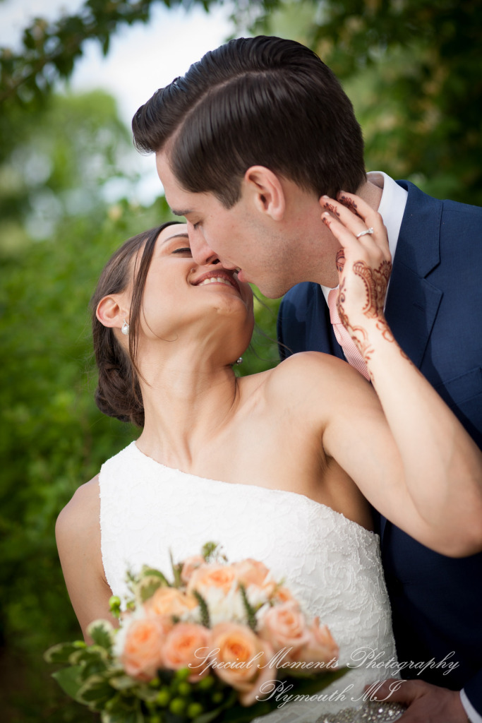 Alisha & Jacob at Plymouth Township Park Plymouth MI wedding photography