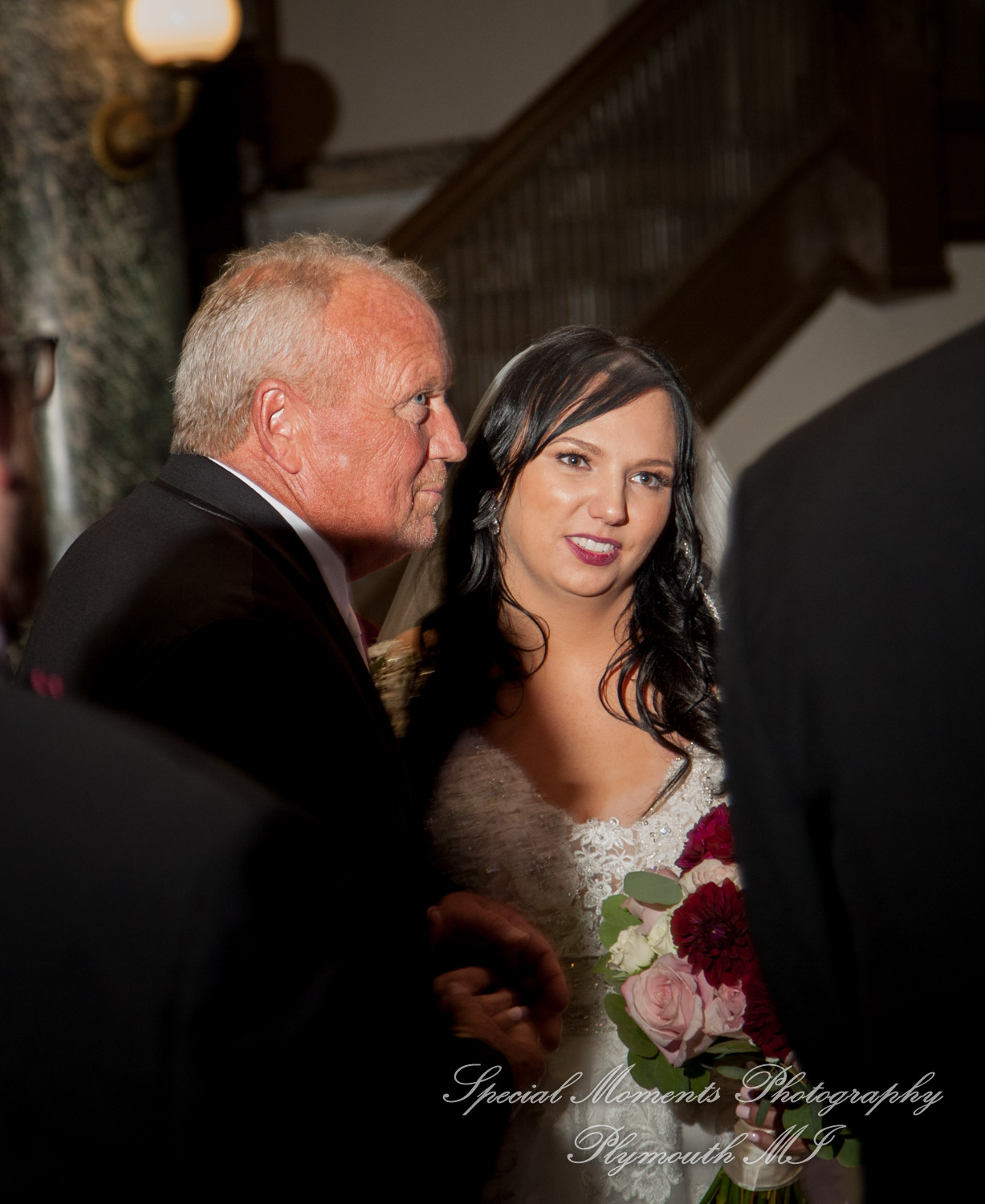 Belle Isle Casino Detroit MI wedding photograph