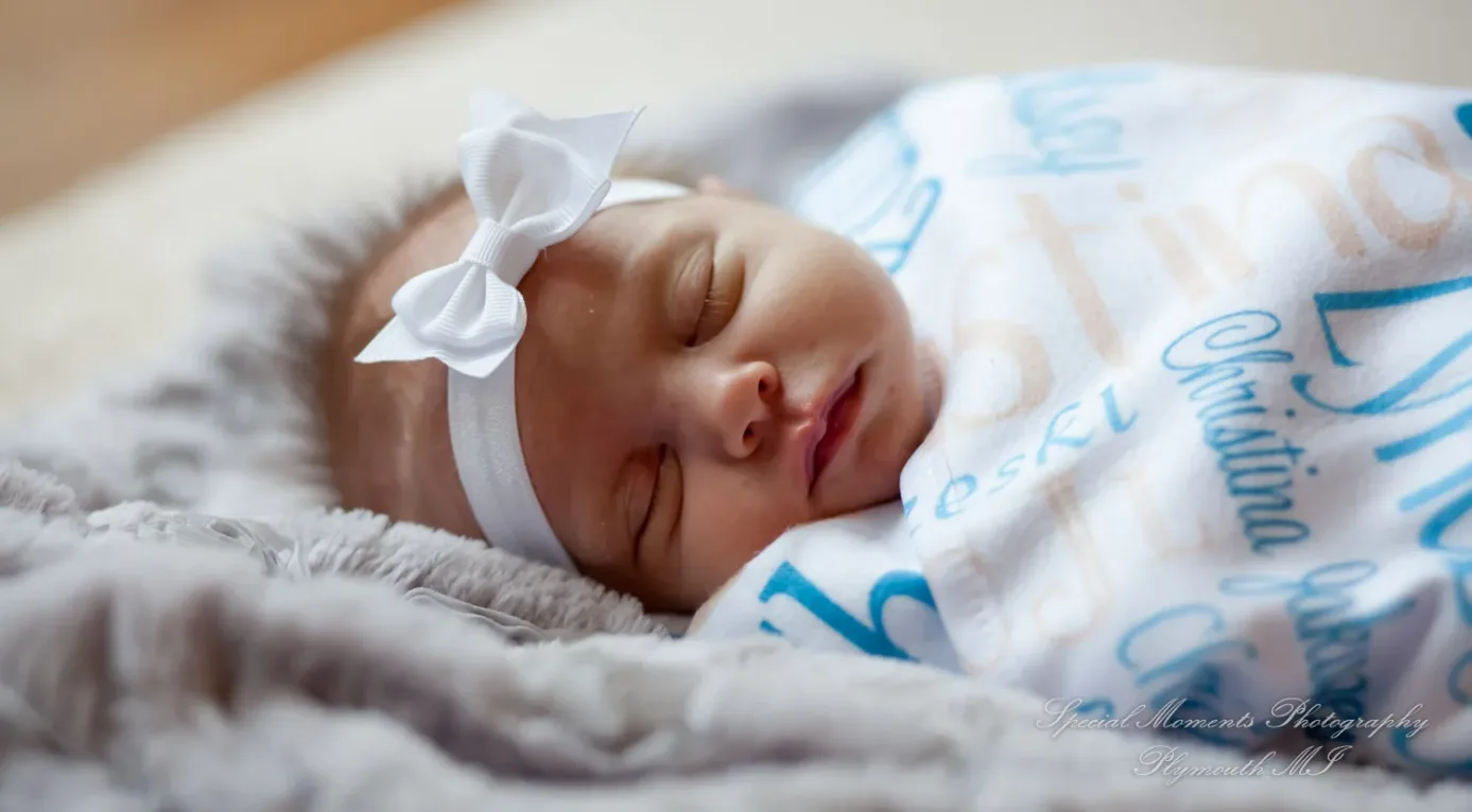 MI Newborn photograph
