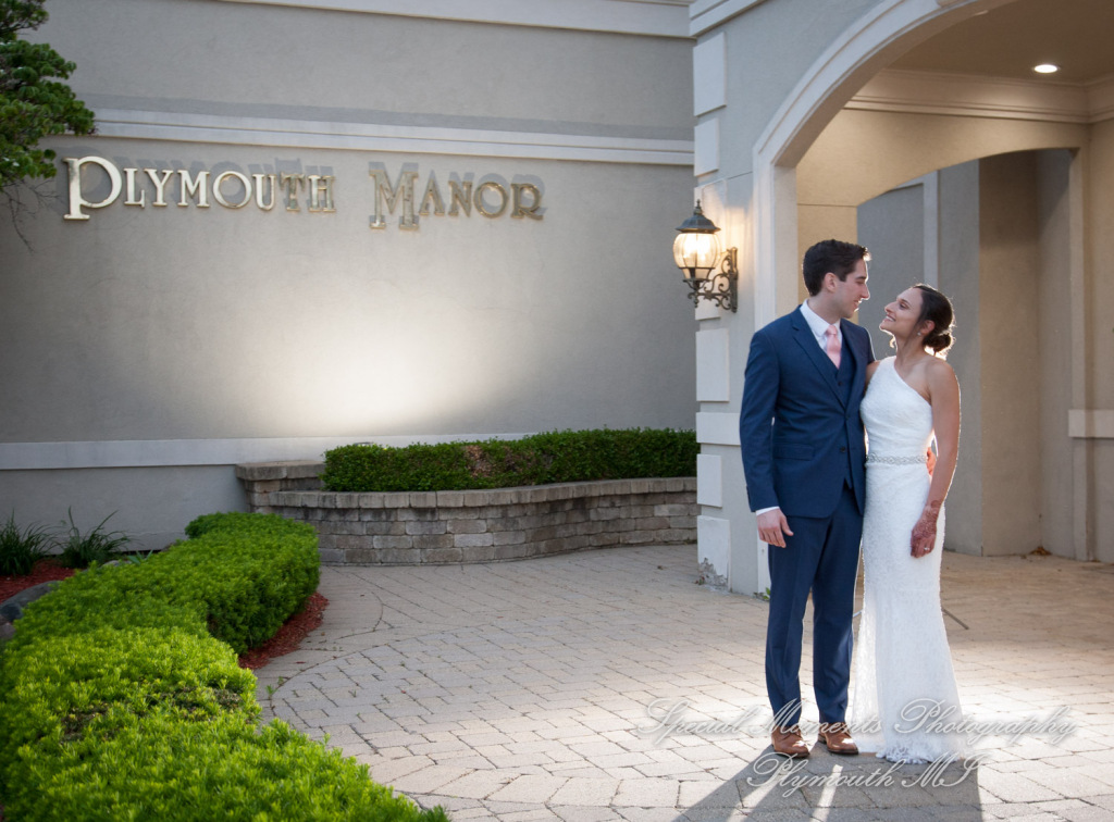 Alisha & Jacob at Plymouth Manor Banquet Hall Plymouth MI wedding photography