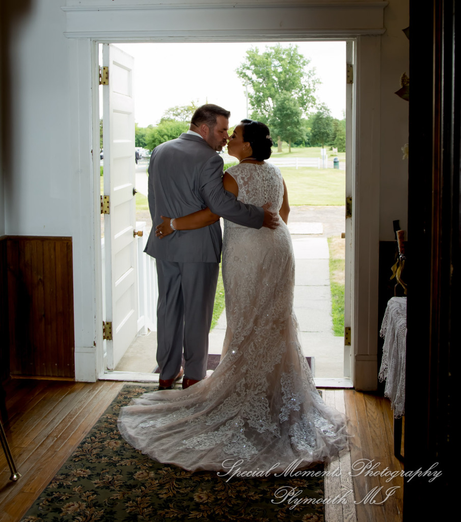Patricia & Michael at Greenmead Church Livonia MI wedding photography