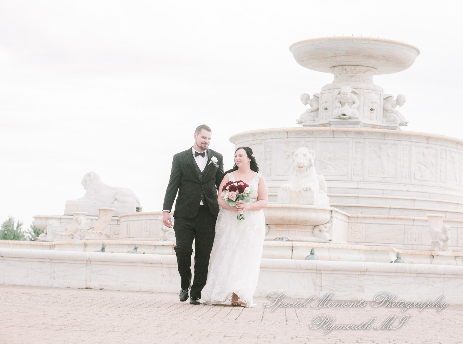 Jessica & Chris at Belle Isle Conservatory Detroit MI wedding photography