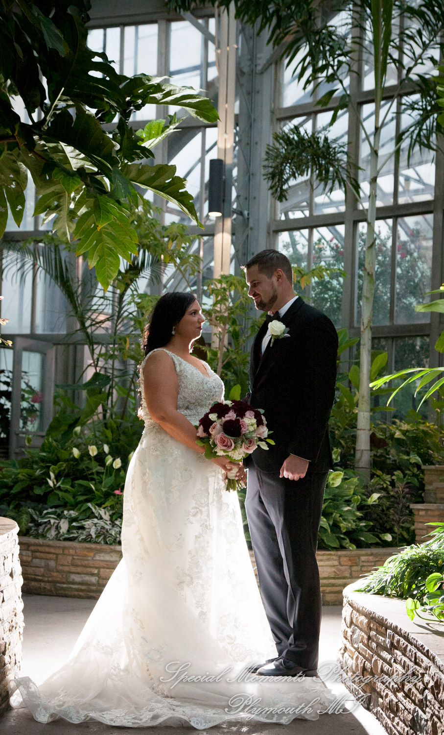 Jessica & Chris at Belle Isle Conservatory Detroit MI wedding photography