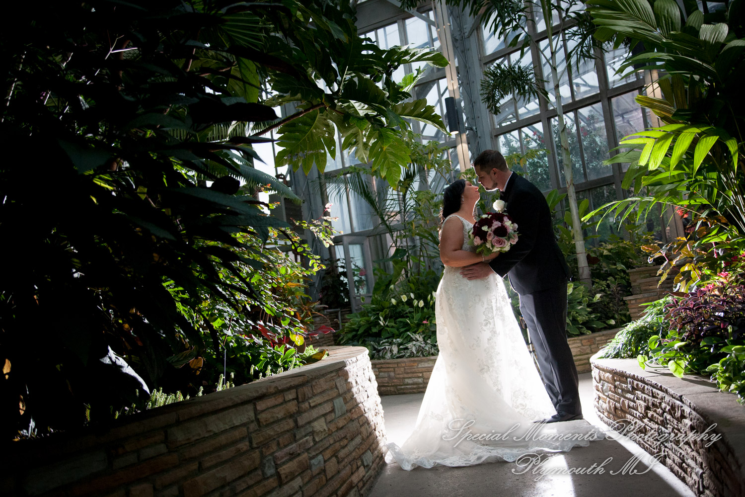 Jessica & Chris at Belle Isle Conservatory Detroit MI wedding photography