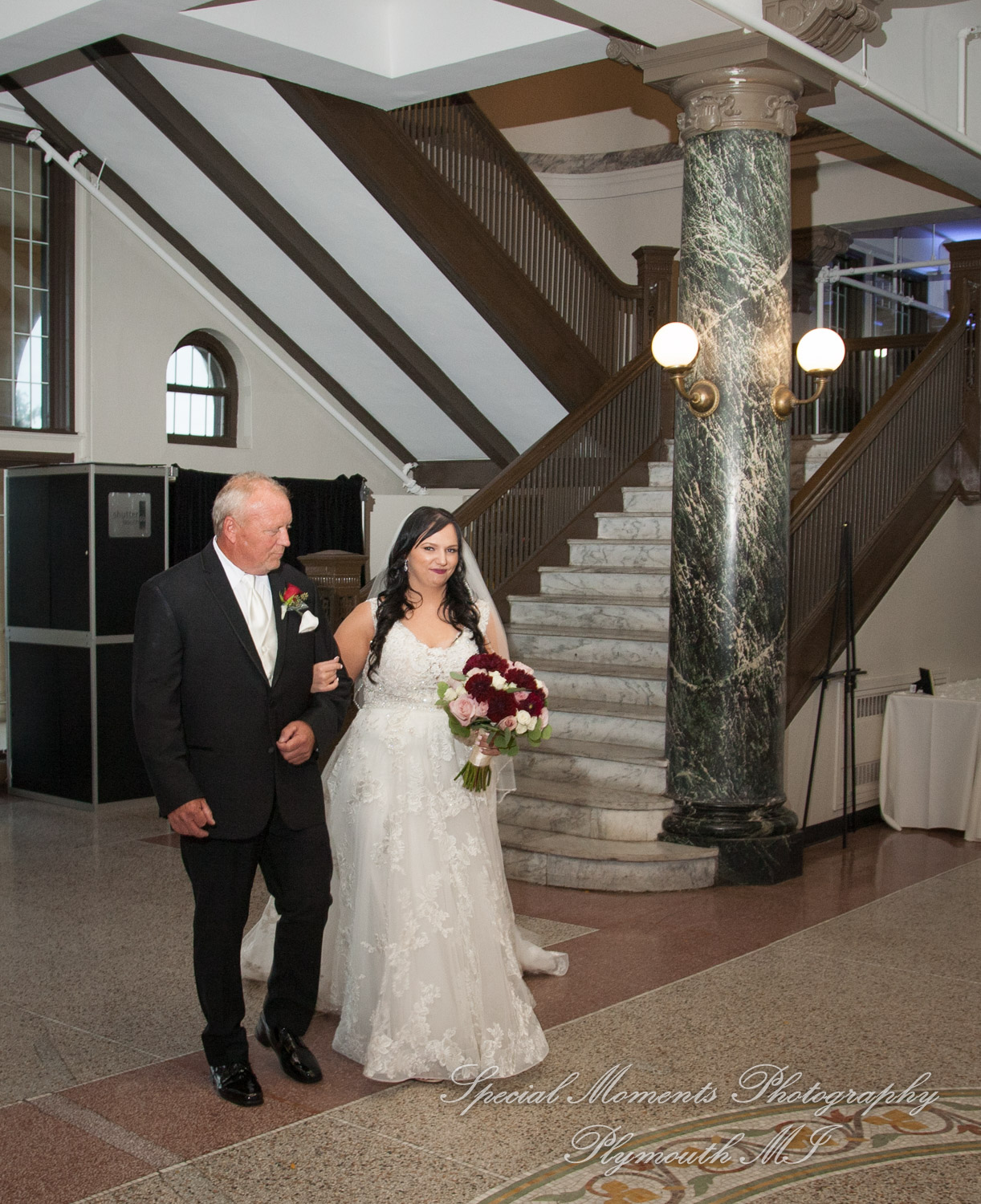 Jessica & Chris at Belle Isle Conservatory Detroit MI wedding photography