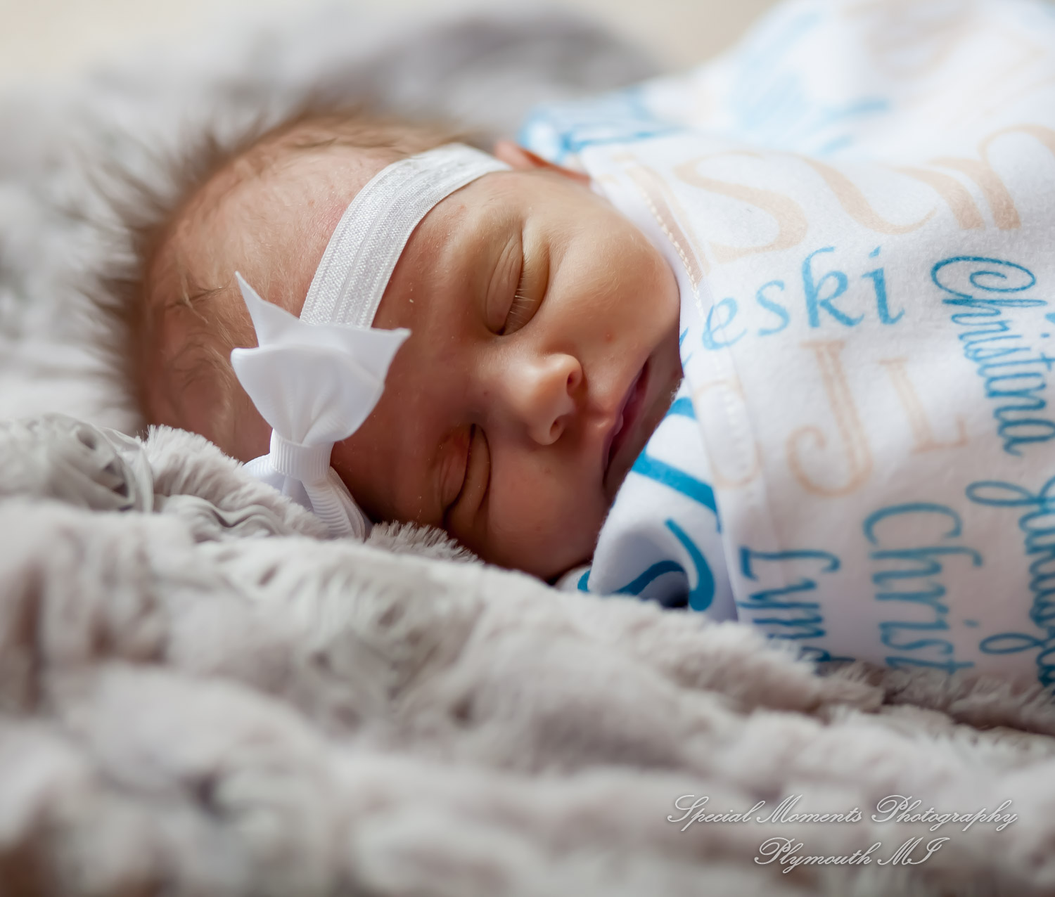 Lauren & Anthony newborn photos at home family photography